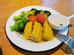 凉拌玉米西蓝花-龙治汉堡(中华城店)