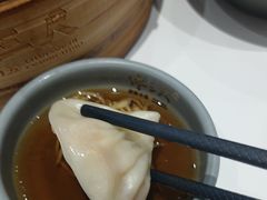 -馋三尺蟹粉小笼(人民广场店)