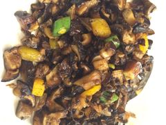 榄菜肉末炒鲜蘑-峨嵋酒家(德内店)