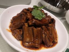 洪记一品排-新洪记·丽久饭店(铁西店)