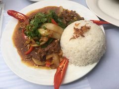 -Lanterns Vietnamese Restaurant
