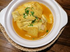 鱼豆腐-朵拉提