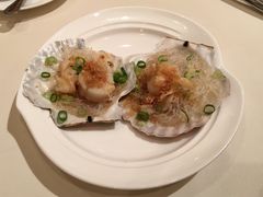 蒜蓉粉丝蒸元贝（2只）-東海海鲜酒家(中信广场店)