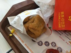 -华莱士·全鸡汉堡(艳粉店)