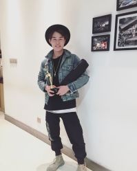 -苑苑发型设计