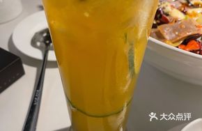 Hand-Pressed Refreshing Lemon Tea