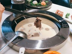 -煲宫猪肚鸡(晶品店)