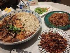 -南京金牛湖巨碗鱼头