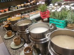 -天津京基皇冠假日酒店