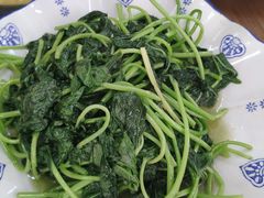 -始兴县农家小院餐馆