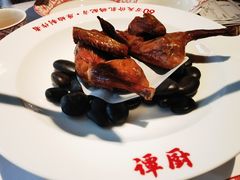 -谭厨中山传家菜.乳鸽.脆鲩鱼(华强北中航城店)
