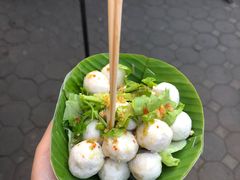 -周日夜市