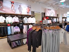 店内环境-UNDER ARMOUR(新燕莎奥莱店)