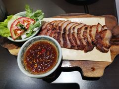 烧猪颈肉-大头虾越式风味餐厅(光明广场店)