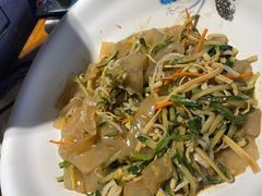 -95号酱骨·一块豆腐(展春园西路店)