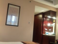 -中家鑫园温泉酒店鑫悦汤泉