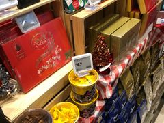零售区-盒马鲜生(丁香国际店)