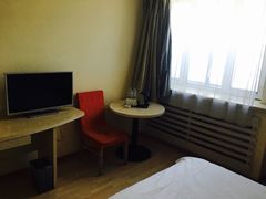 -汉庭酒店(哈尔滨中央大街火车站北广场店)