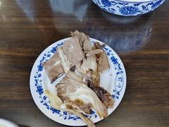 -吾穆勒蓬灰牛肉面·清真(北滨河中路店)