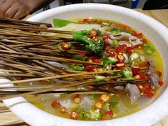 藤椒味钵钵鸡-嘉州叶婆婆钵钵鸡(建设路店)