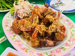 -班赞海鲜市场胖阿姨加工点