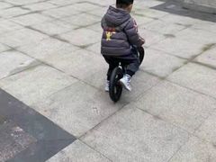 -八爪矩阵极限运动馆·儿童平衡车·感统训练(南海子公园校区)