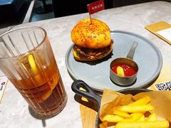 -必胜客(上海新南方商城PH店)