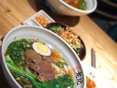 -湘人龙记老长沙米粉(华普国际大厦店)