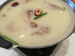 -亢龙太子酒轩(东湖店)