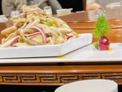 -伊带伊路新疆美食府(呼家楼店)