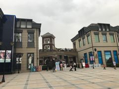 -王府井奥莱临潼小镇(临潼店)