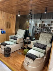 -隅日式美甲美睫專門店