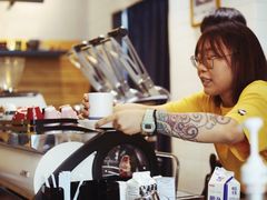 -Be Lived Cafe比例咖啡(摩天轮店)