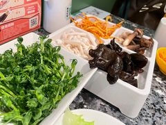 -一席地·本地鸡窝·杭帮鸡火锅(萧山银隆百货店)