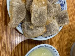 老北京炸灌肠-门框胡同百年卤煮(新街口店)