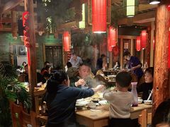 大堂-野山舂·贵州现舂酸汤火锅(鸿通城店)