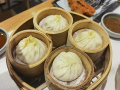 -馋三尺蟹粉小笼(人民广场店)