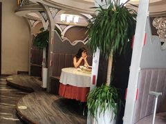 -哈啾嗨·新概念蒙餐(红星新城店)