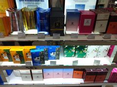 -国药中服免税(北京坊店)