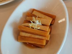 酱香脆萝卜-御彩酒家(东风东路店)