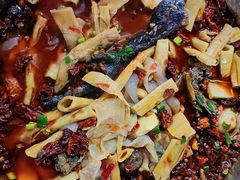 芋儿鸡-黑竹香鸡(营和巷店)