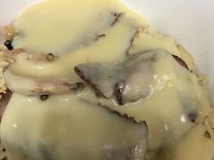 猪颈肉芝士捞公仔面-新记餐厅(香槟大厦店)