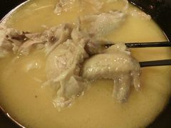 -鲜入围煮花胶鸡海鲜火锅