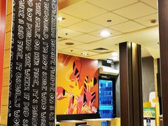 大堂-麦当劳(新闸路店)