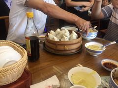 -笑来喜馄饨小笼工坊店(湖滨街店)