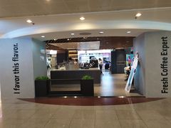 门面-luckincoffee瑞幸咖啡(香港名店街店)