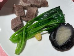 特选牛肉粒-行家海鲜火锅酒家(静安寺店)