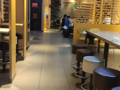 大堂-麦当劳(海岸城店)