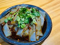 鸡豆凉粉-勺子米线·云南传统小吃市集(四方街店)