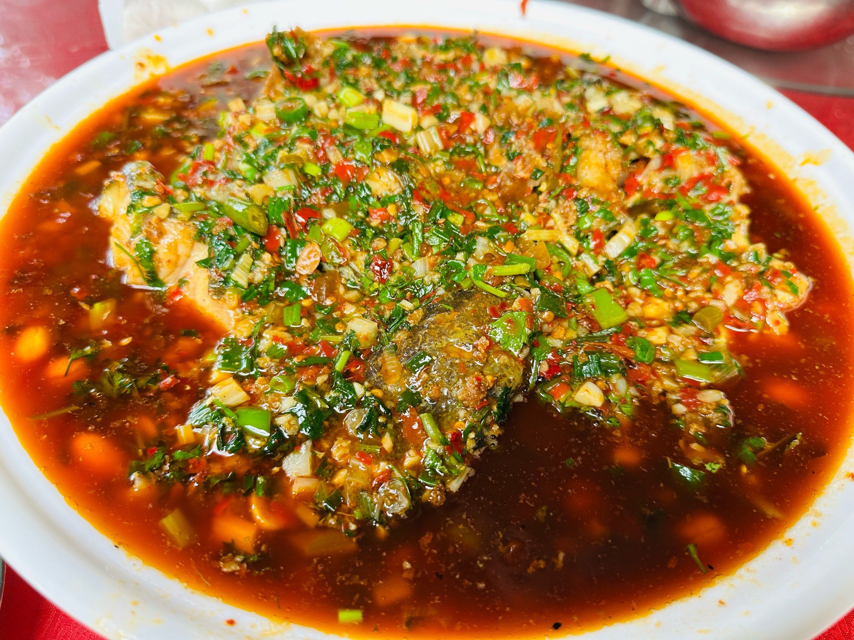 新津这家河鲜吃了好多年,味道很稳定,鱼只能吃现杀的,好味道不打折扣